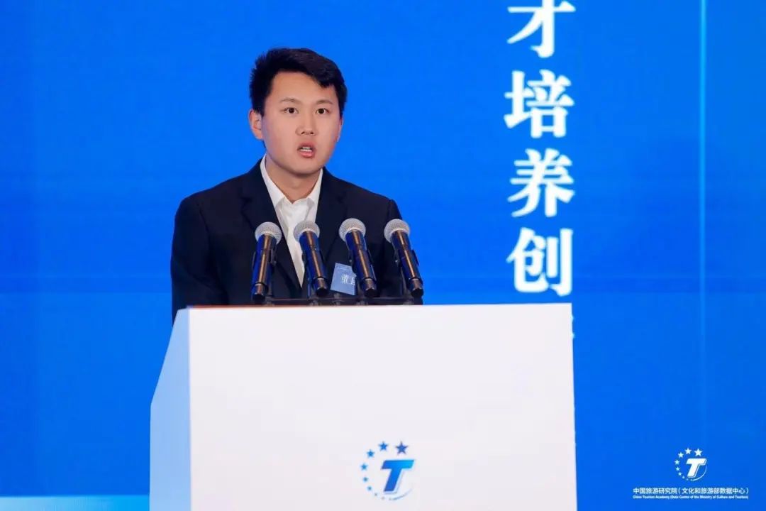 ac84a1f08745a46ab13d8c5647cf7ce.jpg